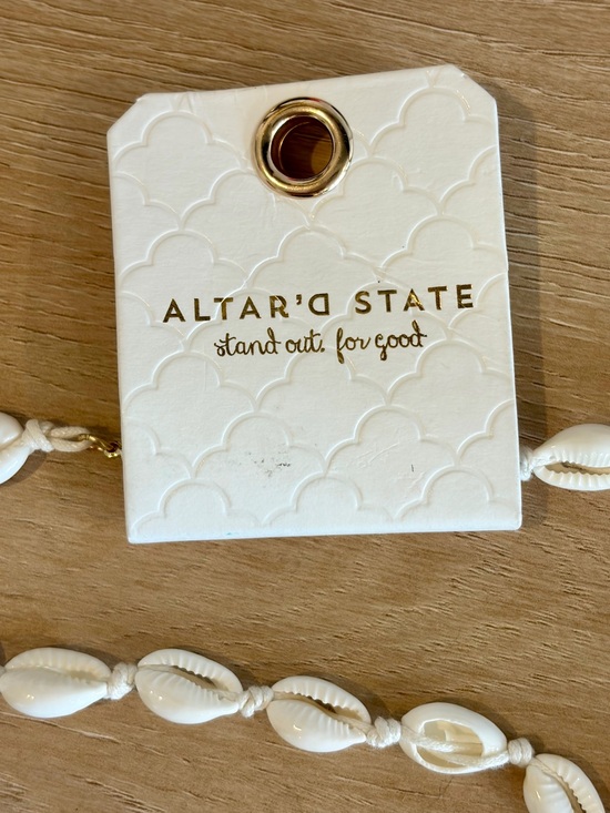 Altar'd State Jewelry - Altar'd State Cream Shell Bead Choker with Gold Logo Tag
